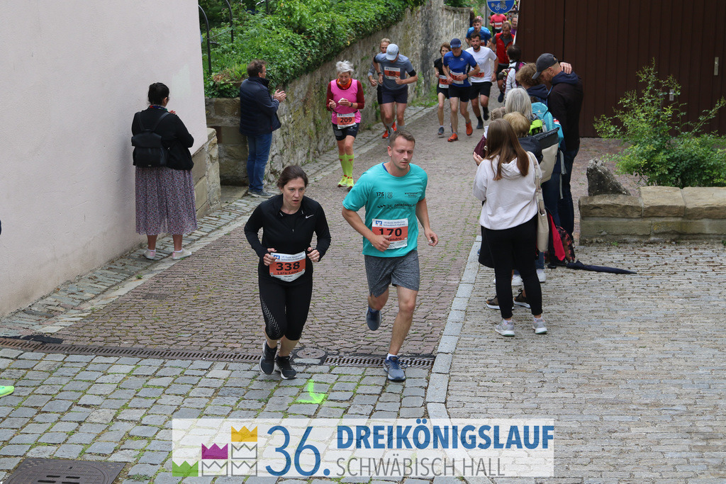 VR Bank Hauptlauf 10km | 3königslauf 2022 VR Bank Hauptlauf - Realisiert mit Pictrs.com