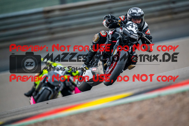 MaZZes_Fotomatrix_20230514_6007705_6764 | TWIN CUP