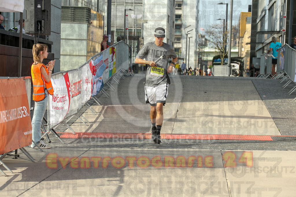 250920_1552_EX1_0775 | Sportfotografie im Rhein-Sieg Kreis, Köln, Bonn, NRW, Rheinland Pfalz, Hessen, etc. Unser Tätigkeitsfeld umfasst den Laufsport vom Volkslauf über den Marathon, Duathlon, Triathon bis zum Ultralauf wie Kölnpfad Ultra oder Schindertrail.