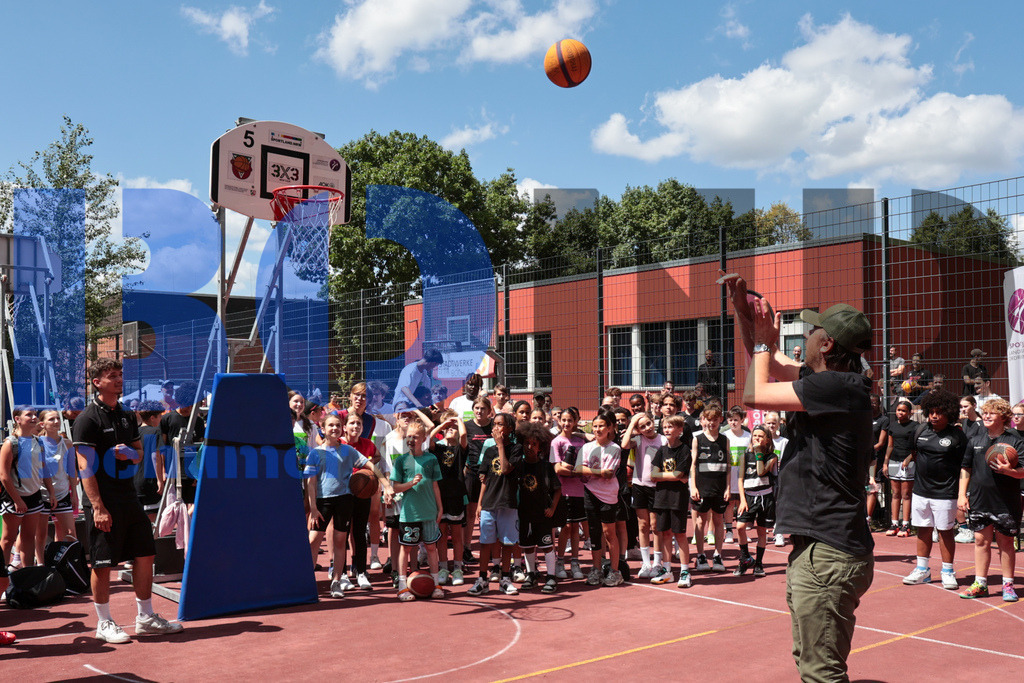 IMG_9527-6 | bond - Realisiert mit Pictrs.com