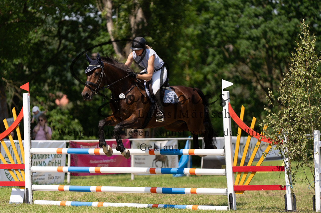 A7502075 | Turnier/Reitfotograf