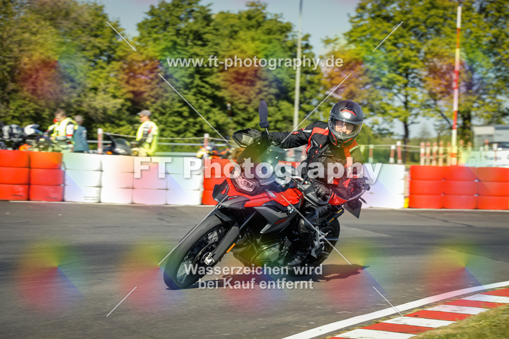 OBK_Mai_Justin_Uwe-10213 | Hier findet Ihr Bilder von Touristenfahrten auf der Nürburgring Nordschleife oder von anderen Veranstaltungen die ich besucht habe. Viel Spass beim Durch Schauen 