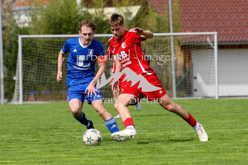 993T6209 | Sebastian Köppl, Tomas Holik