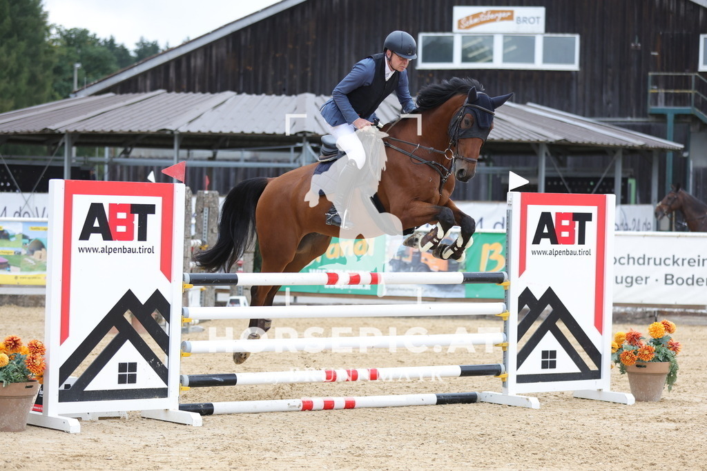 0P6A7153 | Willkommen bei Brunnmayr - Design & Fotografie – Ihrem Spezialisten für Reitturniere und Pferdeveranstaltungen in Oberösterreich, Salzburg und Bayern! Seit über 17 Jahren sind wir leidenschaftlich dabei.