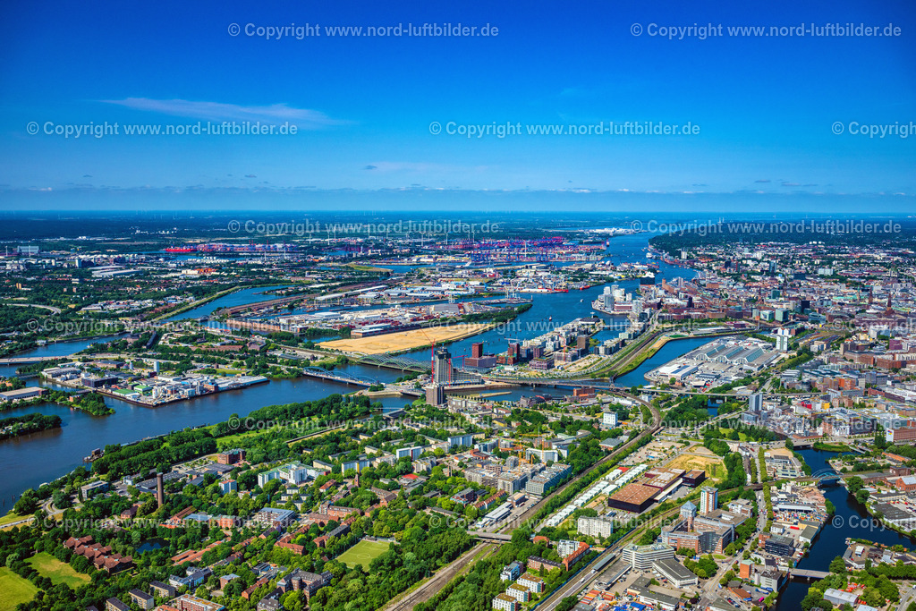 Hamburg_Baakenhafen_Hafencity_ELS_0099200625 | HAMBURG 20.06.2025 Fluß - Brückenbauwerk Elbbrücken - Norderelbbrücke über die Ufer der Elbe in Hamburg. // River - bridge structure Elbbruecken - Norderelbbruecke on the banks of the Elbe in Hamburg. Foto: Martin Elsen