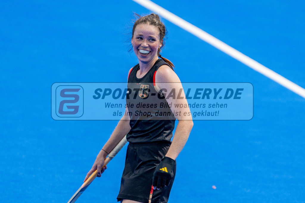 Aka Danas - Frankreich 5-1 31.07.24 SG-2981 | Hockey,Sport,Fieldhockey,1.Bundesliga,2.Bundesliga,Sportfotografie,Shop,Sportphotography,Feldhockey,Hockeyliga