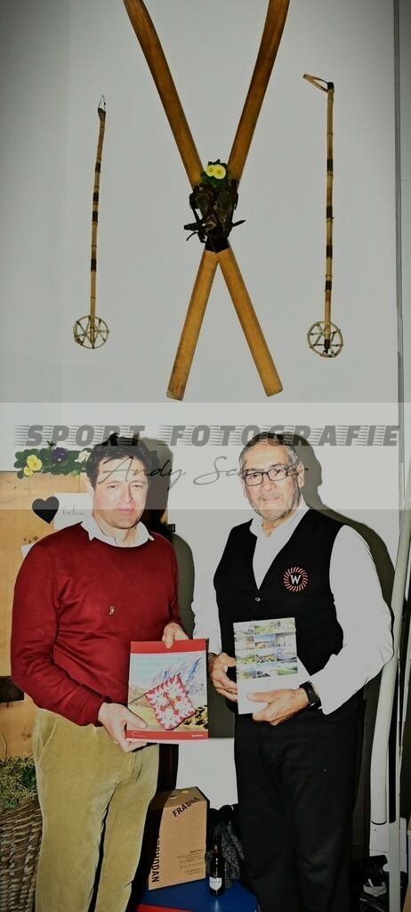 DSC_9865 | Kaufen Sie Sportbilder im Onlineshop von Andy Scherrer Sportfotografie. Faszinierende Bilder von Sportevents aus der ganzen Schweiz. Fussball, Frauenfussball, Unihockey, Handball, Schwingen und weiteren Sportarten. - Realisiert mit Pictrs.com