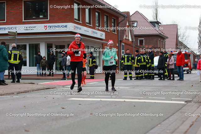 AMLA2369 | Bildershop "Sportfotograf-Oldenburg" mit Fotos von Sportevents in Oldenburg und Umzu. - Realisiert mit Pictrs.com