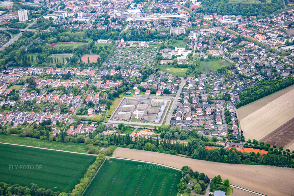 Luftbild: Justizvollzugsanstalt in Frankenthal im Bundesland Rheinland-Pfalz in Deutschland. Foto: IMG_089046.jpg vom 20.05.2016 durch Werner Riehm/FLY-FOTO.de