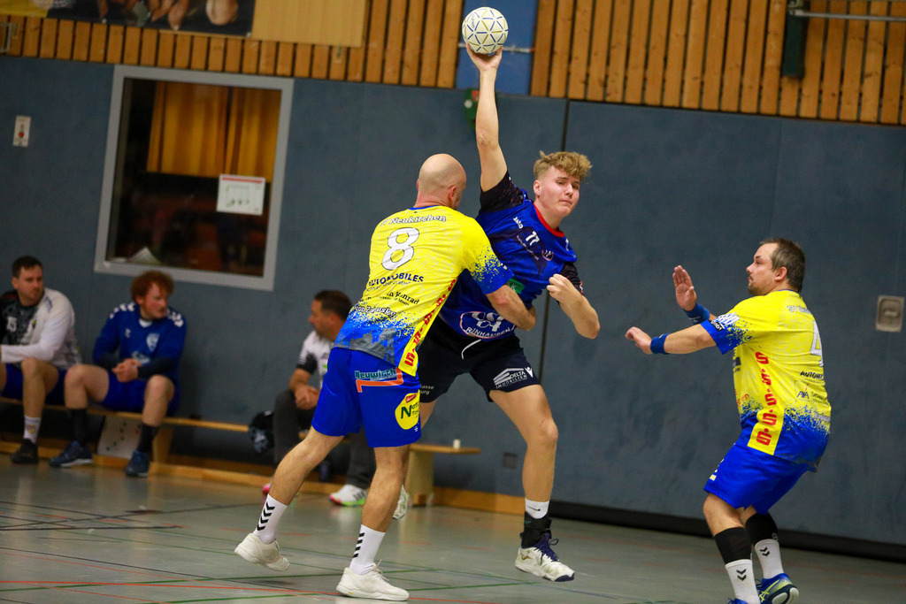 SVN_OscRheinhausen_021124_102 | Bildergalerie von Sport-Ereignissen aber auch von weiteren spannenden Dingen - nicht nur vom Niederrhein. In Anlehnung an den bekannten Spruch von Hanns Dieter Hüsch heißt das Motto: "Niederrhein ist überall".  - Realisiert mit Pictrs.com