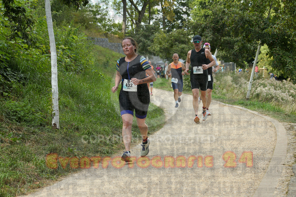 250824_1409_EX1_5196 | Sportfotografie im Rhein-Sieg Kreis, Köln, Bonn, NRW, Rheinland Pfalz, Hessen, etc. Unser Tätigkeitsfeld umfasst den Laufsport vom Volkslauf über den Marathon, Duathlon, Triathon bis zum Ultralauf wie Kölnpfad Ultra oder Schindertrail.
