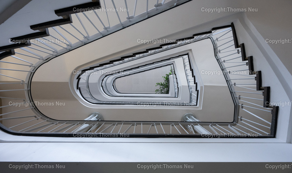 DSC_4955 | Heppenheim, Treppenhaus Landratsamt, , Bild: Thomas Neu