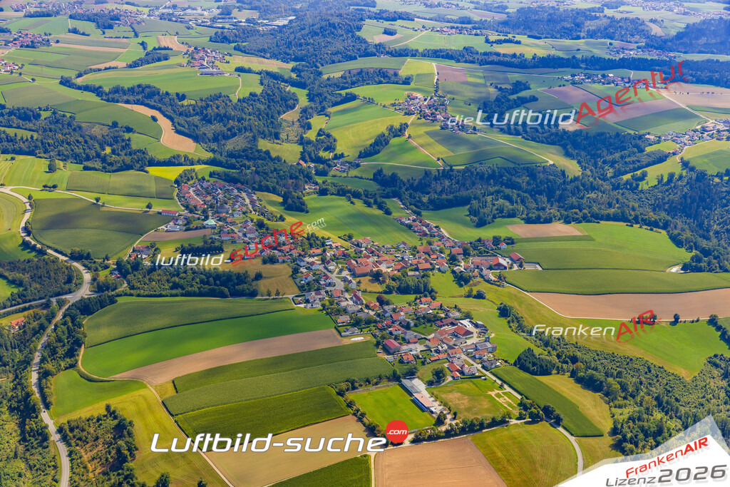 Oberdiendorf Hauzenberg Bild- Das Luftbild wurde 2025 vom UL-Flugzeug heraus erstellt ( keine Drohne ) - Hochauflösende Luftaufnahme -Nicht vergleichbar mit Google Maps oder Satelittenbilder- Die Geschenkidee !Mit Lizenz und Bildrechte bestellbar