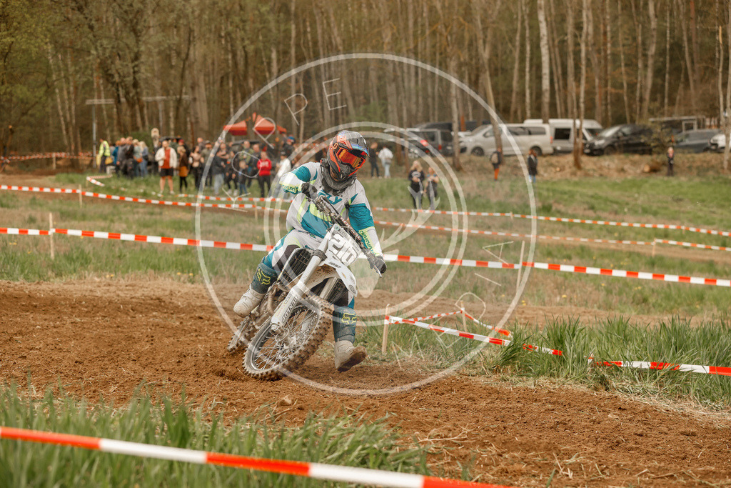4TaktLauf2-150 | koppe-media - Realisiert mit Pictrs.com