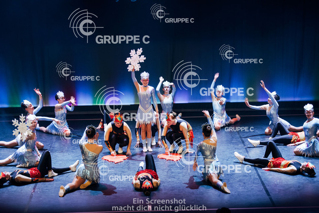 TANZTage25_031616393911200PK_SVS | TANZtage 2025 Duisburg  - Photo by Gruppe C Photography - Realisiert mit Pictrs.com