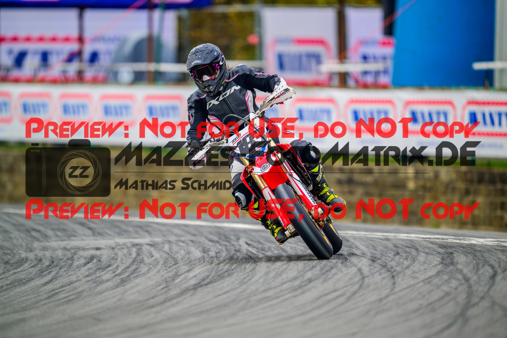 MaZZes_Fotomatrix_20251011_6007705_0407 | S5