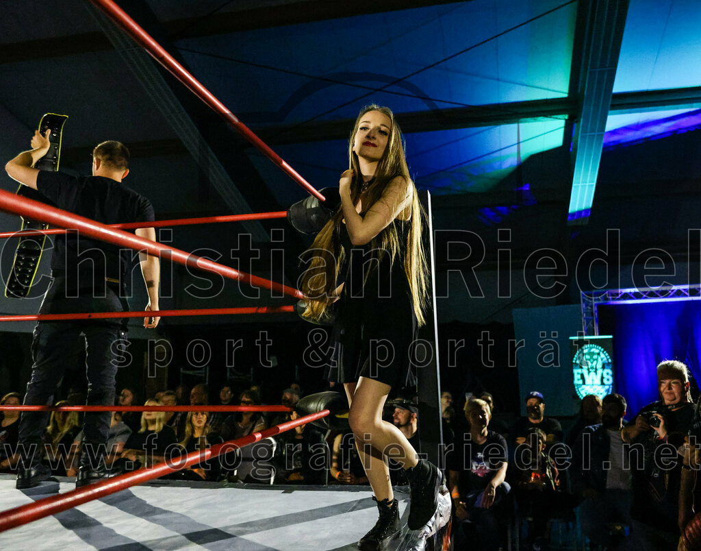 2022-06-05_150_EWS_Wrestling_ERDING | Erding, Deutschland, 05.06.2022:
Wrestling, Saison 2022, EWS Wrestling ERDING

Foto: Christian Riedel / fotografie-riedel.net