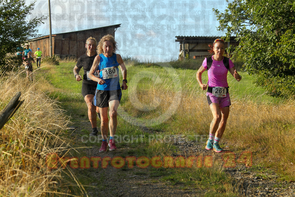 250801_1921_EV4_8573 | Sportfotografie im Rhein-Sieg Kreis, Köln, Bonn, NRW, Rheinland Pfalz, Hessen, etc. Unser Tätigkeitsfeld umfasst den Laufsport vom Volkslauf über den Marathon, Duathlon, Triathon bis zum Ultralauf wie Kölnpfad Ultra oder Schindertrail.