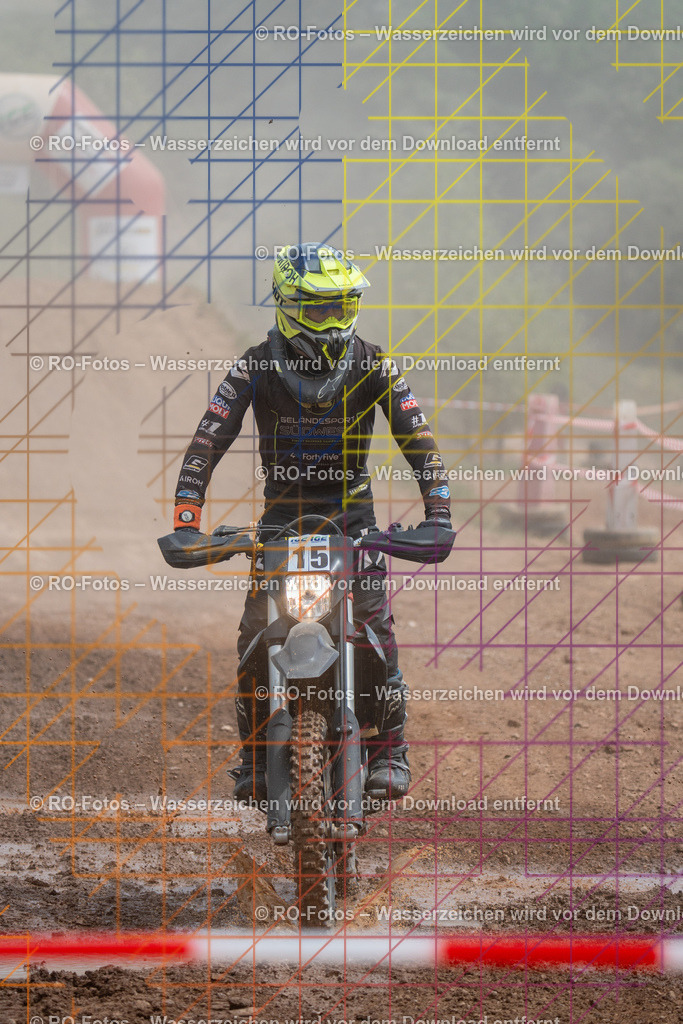 Niederwürzbach 3 Lauf-155 | Sportfotografie von RO-Fotos: Motorsport, Motocross, Enduro, Laufveranstaltungen und Triathlon. Professionelle Fotos von Sportlern und Events. - Realisiert mit Pictrs.com