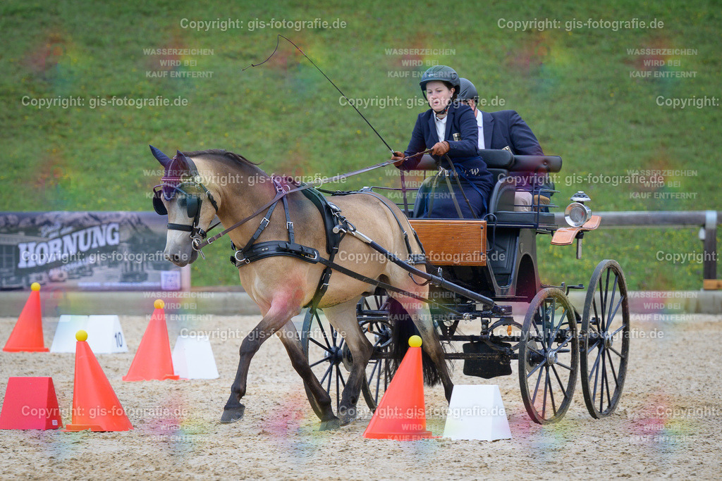 119_Wolters_Wiebke_KegelF-M_1Sp_250727_03 | gis-fotografie