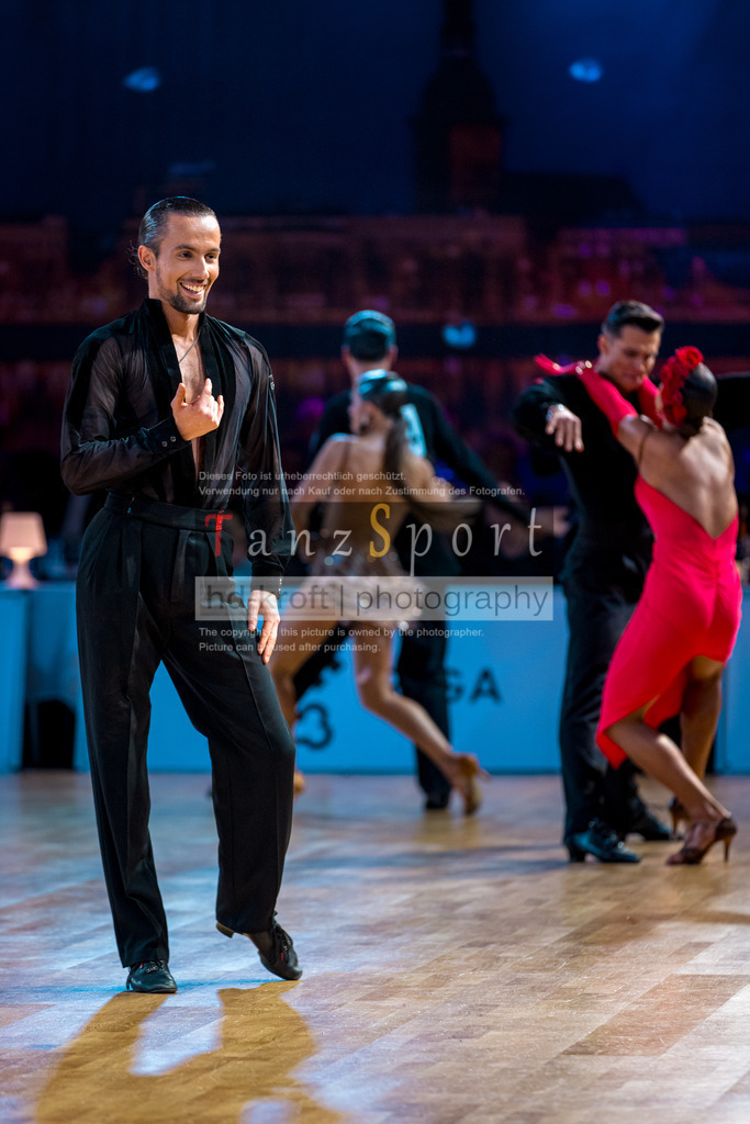 20251213_Baltic-GP_2004-2 | Tanzsportbilder, Standardtanz, Lateintanz, WDSF, DTV, LTVB, dancecomp, goc, hessen tanzt, blaues band der spree, walzer, tango, wiener walzer, slowfox, quickstepp, samba, rumba, cha-cha-cha, paso doble. jive, hd-kroft photography, turniertanzsport