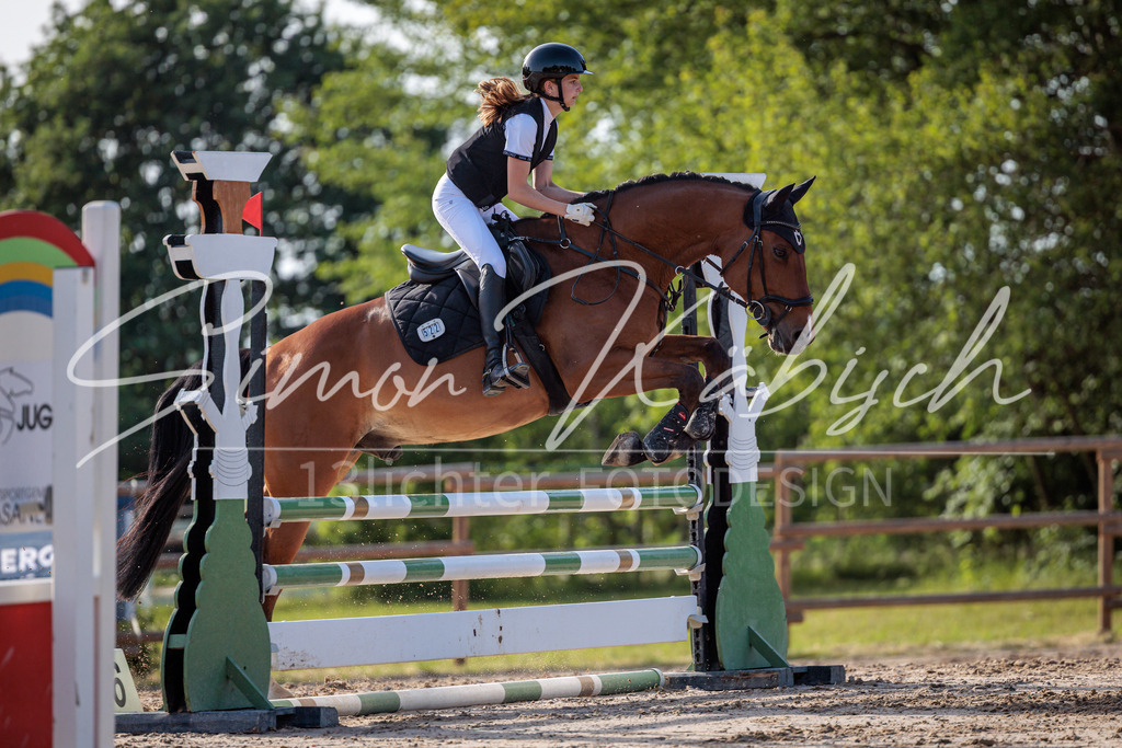 20260529-_3LI0523 | Tierfotografie Pferde, Hunde, Katzen, Haustiere.
Turnierfotografie Reitturniere, Reiten, Springreiten, Dressur in Hanau, dem Main-Kinzig-Kreis und dem Rhein-Main- Gebiet um Frankfurt