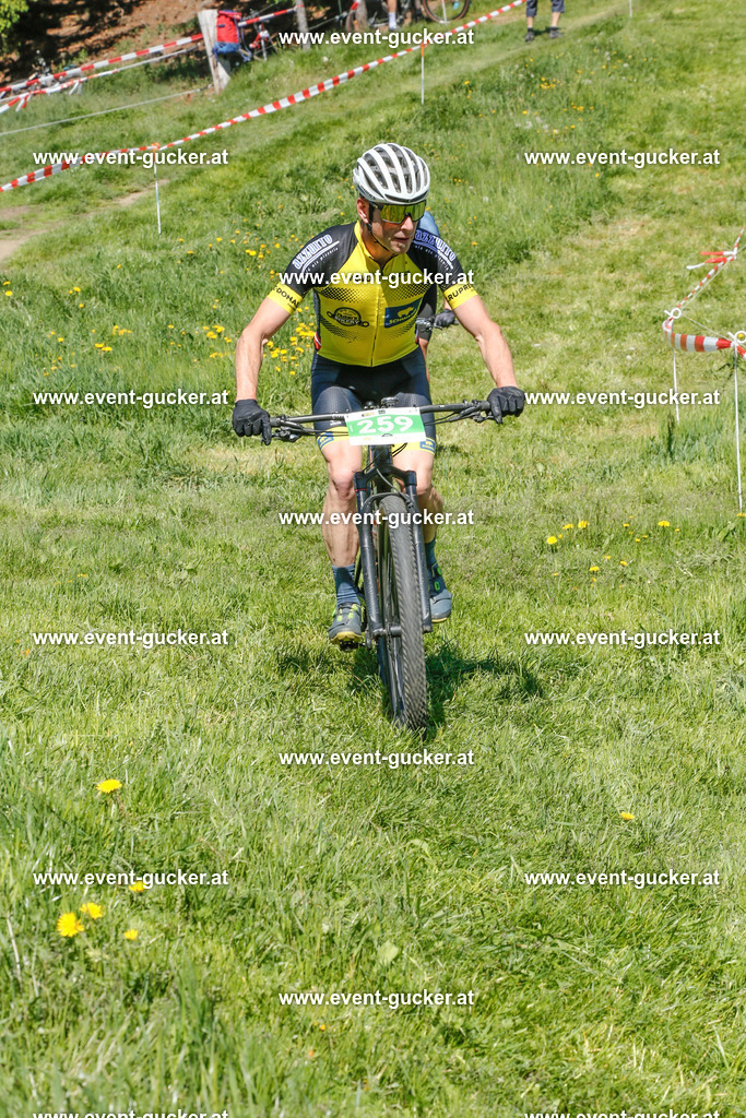 _IPS2505 | Sportfoto event-gucker Herbert Scherer