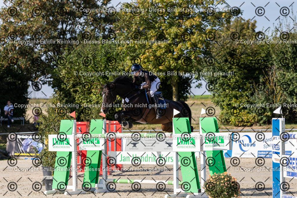 CL5A9999 | Emilia Reinking Fotografie - Realisiert mit Pictrs.com