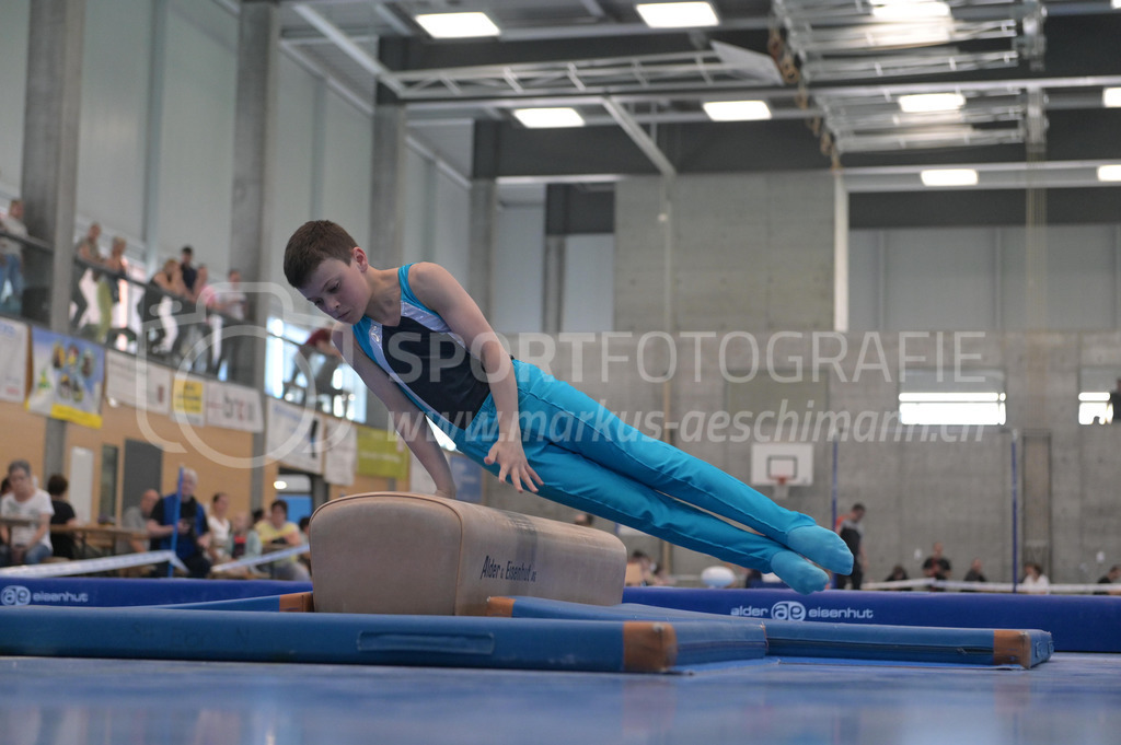 104. Zürcher Kunstturnertage Neftenbach - 14. May 2022 | 104. Zürcher Kunstturnertage Neftenbach
Turnhalle Ebni, Neftenbach
Programm 3/4 (P3/P4)
Bild: Sportfotografie Markus Aeschimann | www.markus-aeschimann.ch - Realisiert mit Pictrs.com