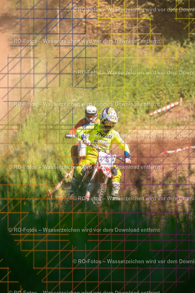 Wolfshausen 3 Lauf -1480 | Sportfotografie von RO-Fotos: Motorsport, Motocross, Enduro, Laufveranstaltungen und Triathlon. Professionelle Fotos von Sportlern und Events. - Realisiert mit Pictrs.com