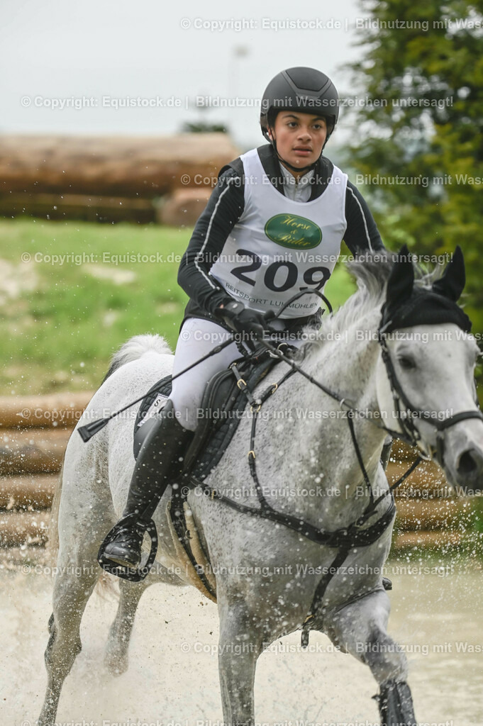 20230513_CCI2_Section2_Gelände_0038 | equistock