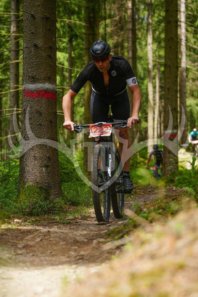 FC603684 | Fotogalerie der Treibjagd im Dunkelwald - Dein MTB Etappenrennen im Erzgebirge - Realisiert mit Pictrs.com
