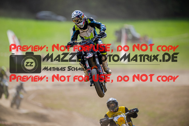 MaZZes_FotoMatrix_220904_0943 | S3