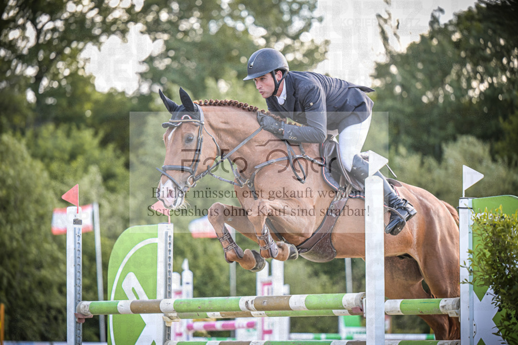 DOS_1342 | Entdecke hochwertige Reitturnierfotos von Foto Oger. Professionell, emotional und authentisch – jetzt Lieblingsmomente im Shop bestellen.Deutschlandweite Turnierfotografie. - Realisiert mit Pictrs.com