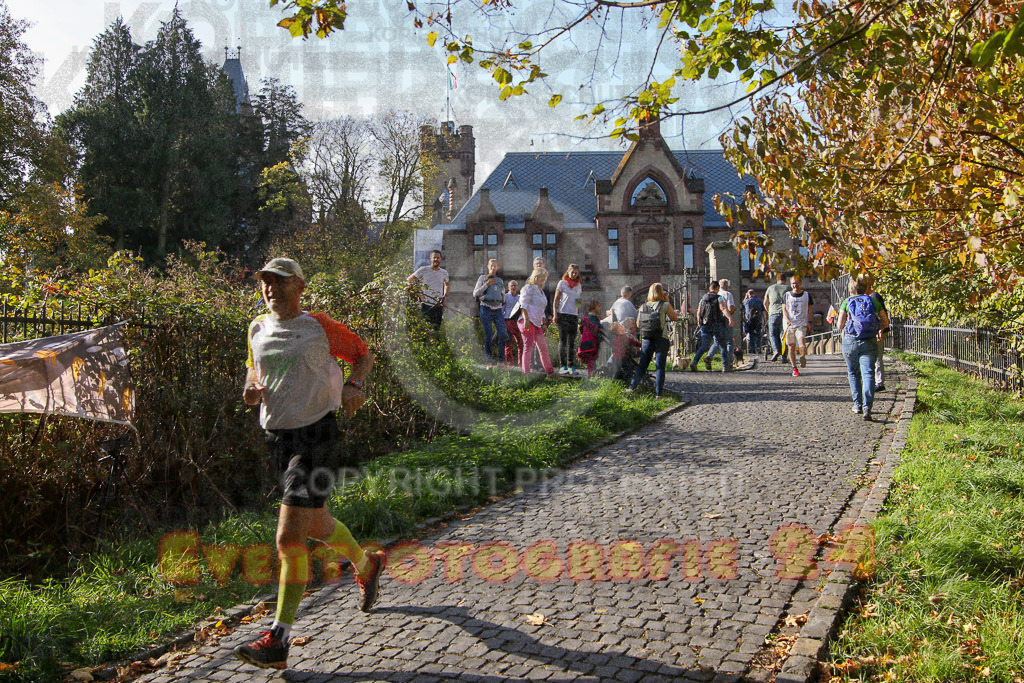 221030_1136_EV8_5022 | Sportfotografie im Rhein-Sieg Kreis, Köln, Bonn, NRW, Rheinland Pfalz, Hessen, etc. Unser Tätigkeitsfeld umfasst den Laufsport vom Volkslauf über den Marathon, Duathlon, Triathon bis zum Ultralauf wie Kölnpfad Ultra oder Schindertrail.
