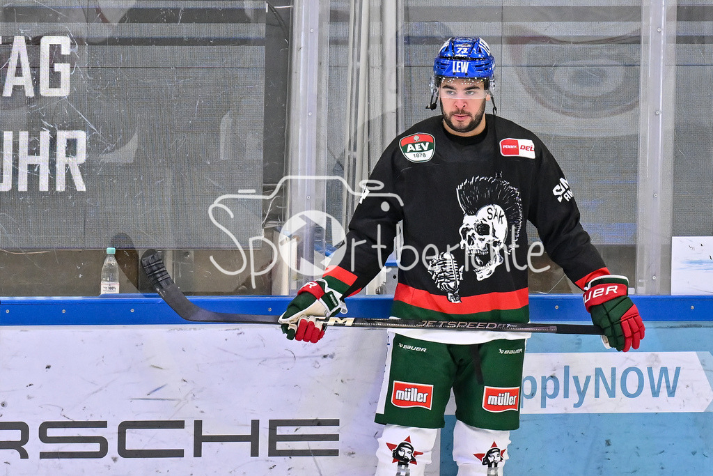 ERC Ingolstadt - Augsburger Panther  | im Bild Nicholas BAPTISTE (Augsburger Panther 73) beim warmup vor der Partie / Freisteller / Einzelfoto / DEL: ERC Ingolsdtadt - Augsburger Panther, Saturn Arena am 10.01.2025