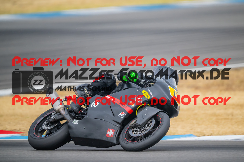 MaZZes-Fotomatrix-20260809-582119 | R1