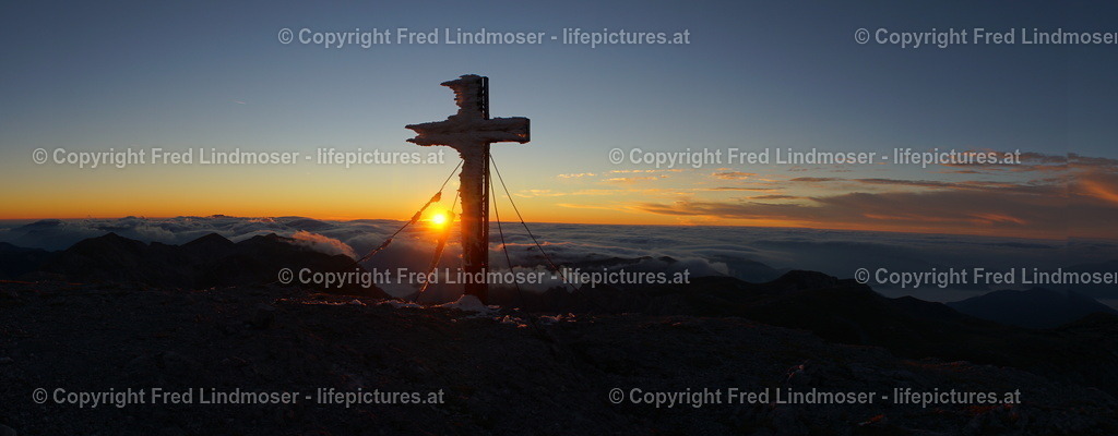 Gipfelkreuz Hochschwab | Fotos und Fotoprodukte - Realisiert mit Pictrs.com