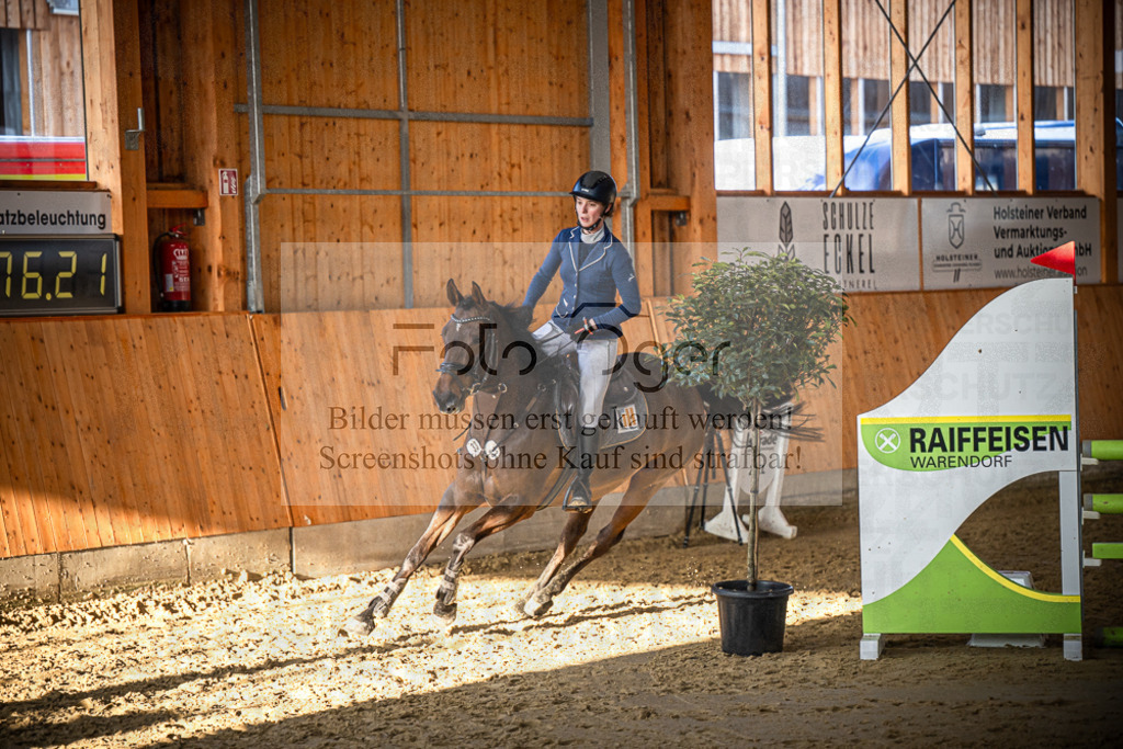DOS_1801 | Entdecke hochwertige Reitturnierfotos von Foto Oger. Professionell, emotional und authentisch – jetzt Lieblingsmomente im Shop bestellen.Deutschlandweite Turnierfotografie. - Realisiert mit Pictrs.com
