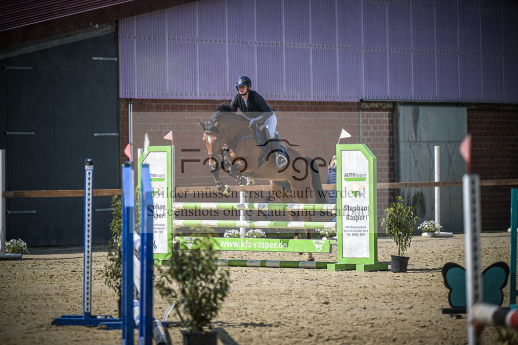 DOS_7452 | Entdecke hochwertige Reitturnierfotos von Foto Oger. Professionell, emotional und authentisch – jetzt Lieblingsmomente im Shop bestellen.Deutschlandweite Turnierfotografie. - Realisiert mit Pictrs.com