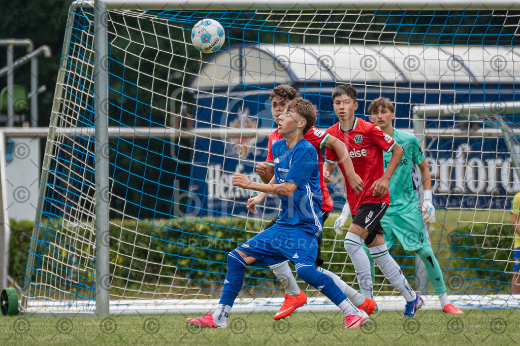 _DSC8293 | Professionelle Fußball- und Sportfotografie. Spielbilder online ansehen und kaufen – Einzelbilder oder komplette Galerien in hoher Qualität. - Realisiert mit Pictrs.com