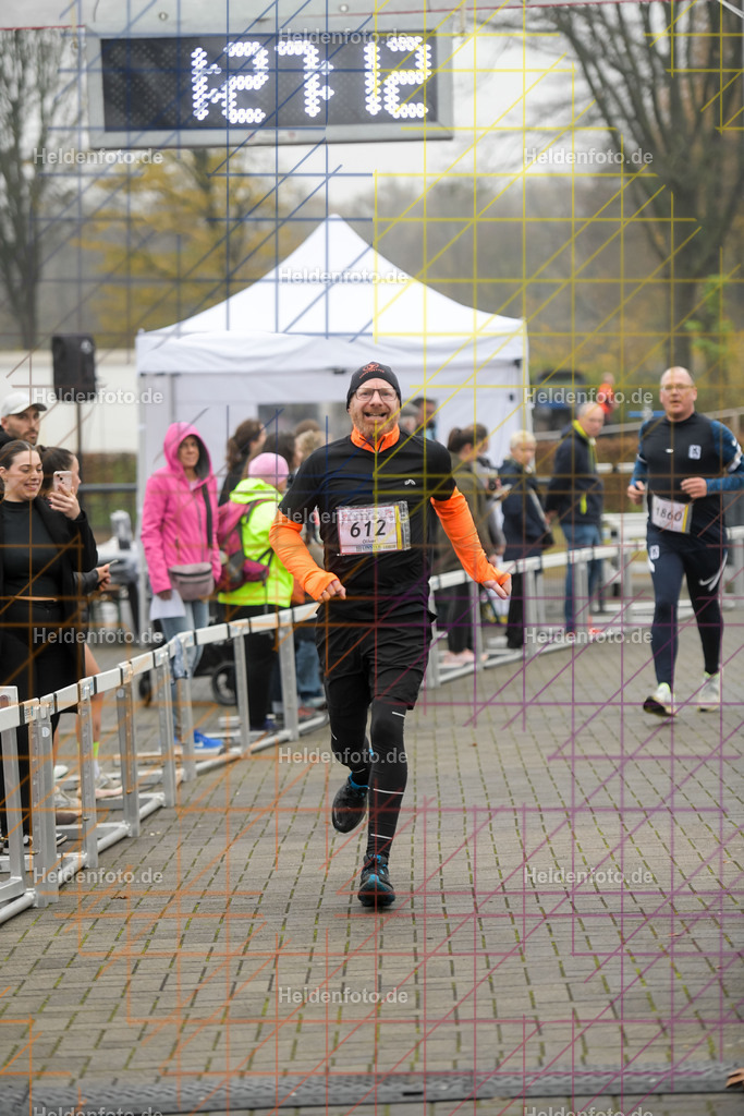 Neusser Erftlauf 2025  | 15km Neusser Erftlauf 2025 Foto: Heldenfoto.de