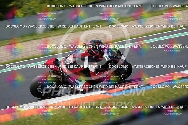 2025_06_06_PBK_18591 | Sportfotografie; SlowMotion; Video; Rennstrecke; Hafeneger; RSE; Speer; Trackday; Motorsportarena; Hockenheimring; Brno; Most; Barcelona; Valencia, Benny; Kaetzmer;