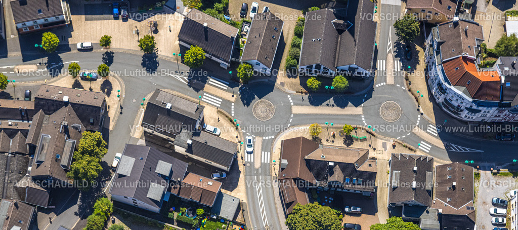 Ennepetal230800805 | Luftbild, Zwei Kreisverkehre in der Ortsmitte Milsper Straße, , Voerde, Ennepetal, Ruhrgebiet, Nordrhein-Westfalen, Deutschland