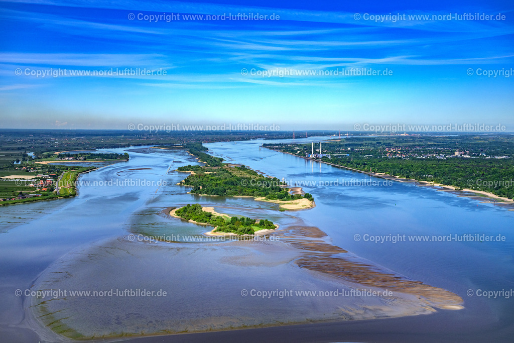Hamburg_Elbinsel_Schweinesand_Nesssand_Hanskalbsand_ELS_5627090525 | HAMBURG 09.05.2025 Insel "Schweinesand" und "Hanskalbsand" am Ufer des Flußverlaufes Elbe in Hamburg, Deutschland. // "Schweinesand" and "Hanskalbsand" islands on the banks of the Elbe river in Hamburg, Germany. Foto: Martin Elsen