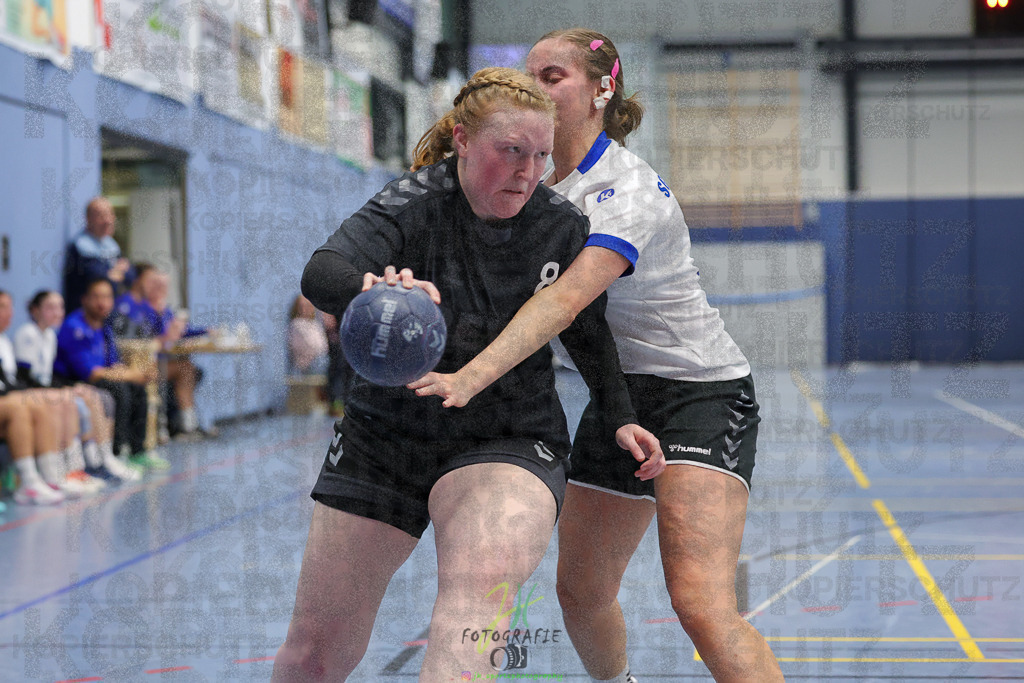Frauen 2. Bezirksklasse, SG Rechtenbach - HSG Kleenheim/Langgöns III | Frauen 2. Bezirksklasse, SG Rechtenbach - HSG Kleenheim/Langgöns III am 16.11.2024 in Rechtenbach (Sporthalle Rechtenbach)Photo © 2024 - Jörg Heinrich - Realisiert mit Pictrs.com