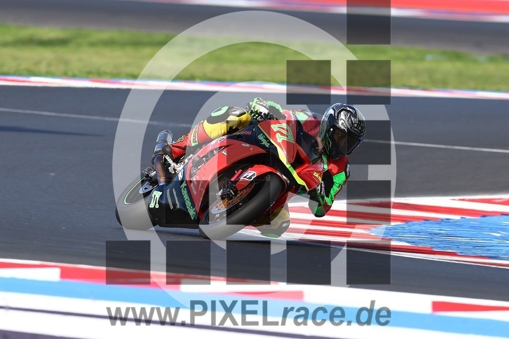 0171-20240927_00417 | Schöne Erinnerungen an spannende Momente - das festzuhalten ist unser Job. PIXELrace.de ist seit 2003 auf den Rennstrecken Europas unterwegs um die Action draußen beim Fahren und die wunderbare Stimmung imm Fahrerlager für euch einzufangen.