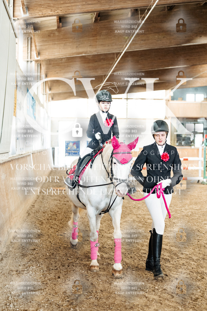 CK905781 | Turnierfotografie Pferdefotografie Trier Rheinland-Pfalz Pferdesport Reitsport Tierfotografie Sportfotografie Pferdevideo Pferdevideografie Equestrianvideography equestrianphotography  - Realisiert mit Pictrs.com
