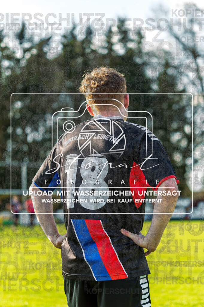 FGFS-LEN-1000 | Jan-Malte Etterling (Eintracht Leinetal #18) beim Herren Kreisliga HK Spiel zwischen FG Fulde-Stellichte und Eintracht Leinetal im Fulder Zentralstadion, Fulde (Simon Paul Stopat) - Realisiert mit Pictrs.com