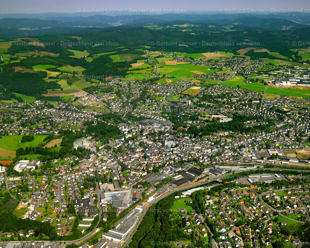 2712227 | Online-Shop für Luftbilder aus Deutschland. Seit über 45 Jahren baut Gerhard Launer das Luftbildarchiv mit unterschiedlichsten Themen stetig weiter aus.